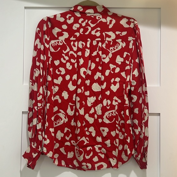 Red blouse - Picture 3 of 3